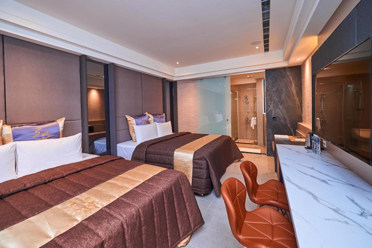 Sun Motel Kaohsiung Dış mekan fotoğraf