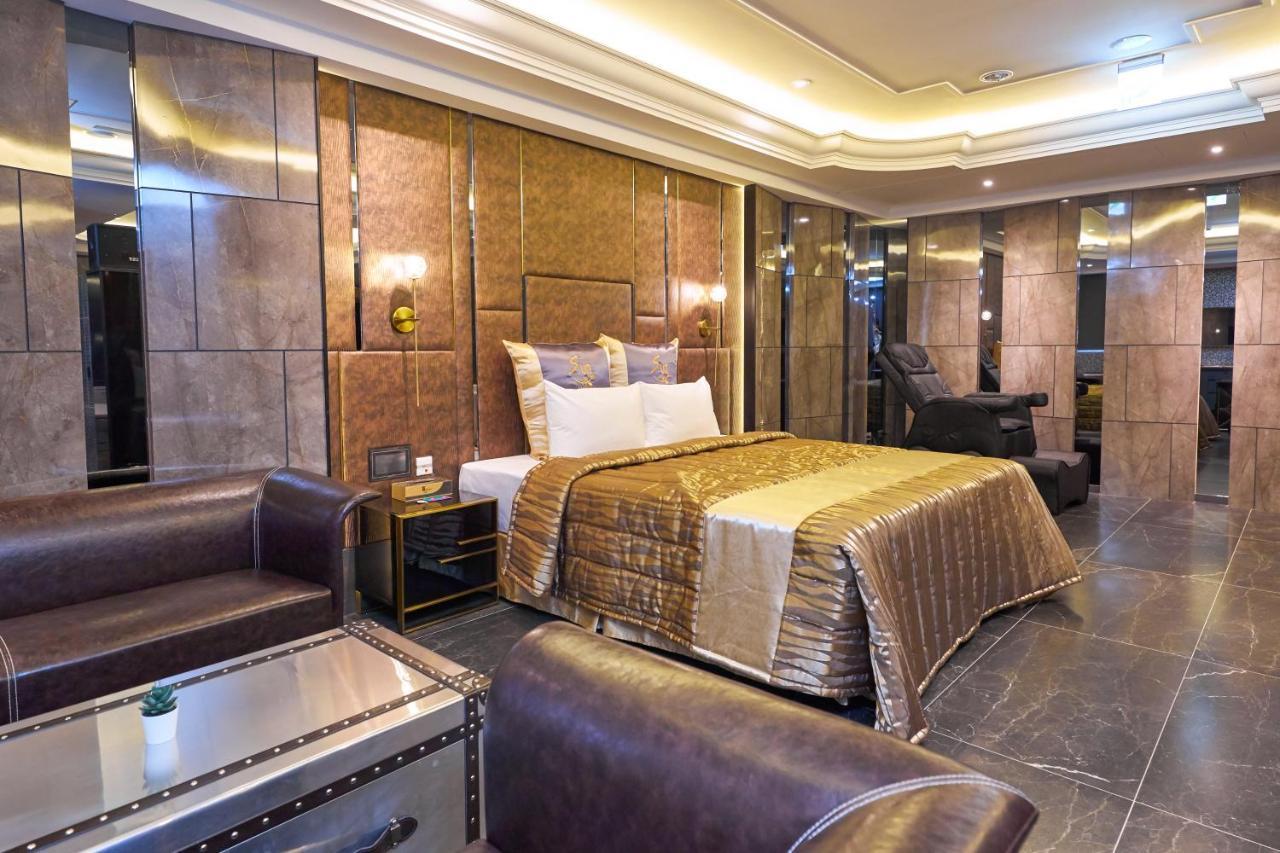 Sun Motel Kaohsiung Dış mekan fotoğraf
